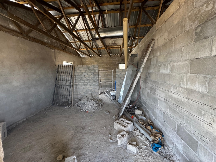 6 Bedroom Property for Sale in Electric City Western Cape